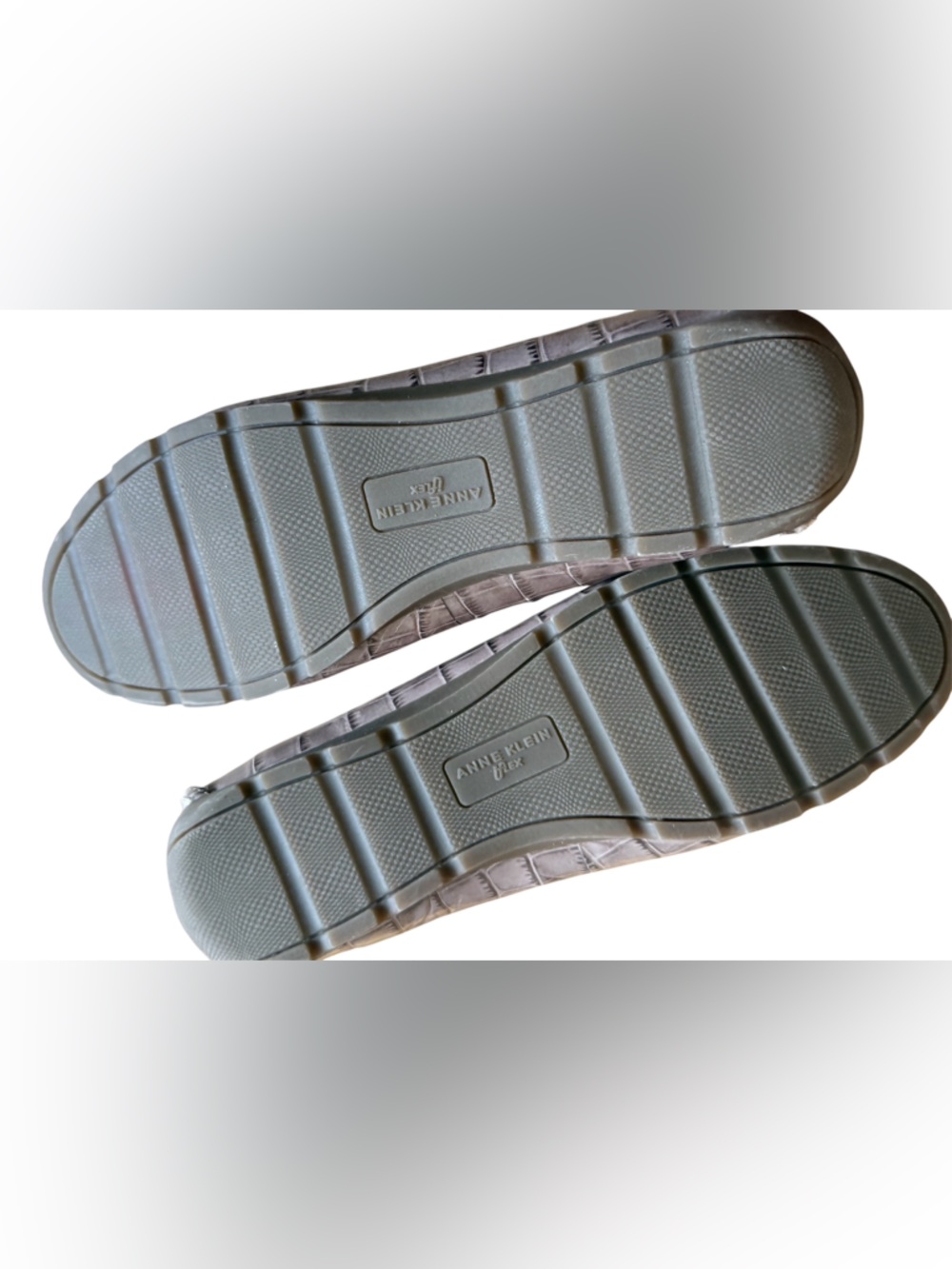 Anne Klein Nowell iFlex Loafers Women’s 6.5 Metallic Taupe Croc Leather Flats - Picture 6 of 6